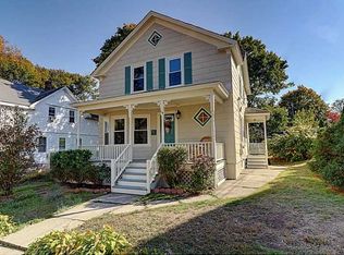 14 King St, Warwick, RI 02886
