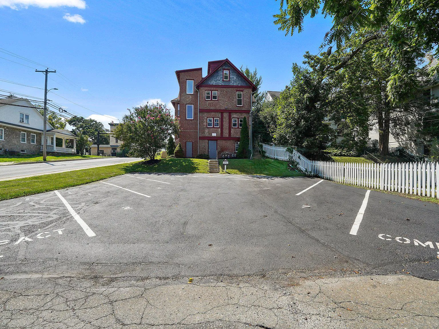 1 bed, 1.0 bath, 673 sqft, $1,695 — Photo 4
