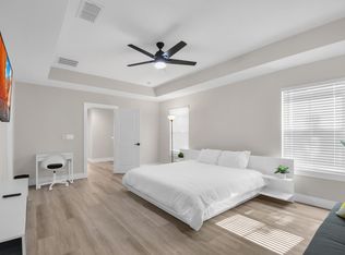 68 W Esther St, Orlando, FL 32806