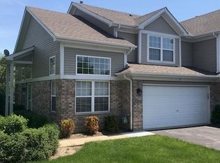 187 Cheviot Ct, Roselle, IL 60172