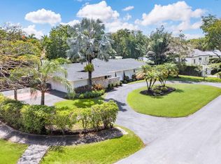 11201 SW 72nd Ct, Pinecrest, FL 33156