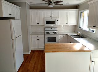 9602 Outlook Dr, Overland Park, KS 66207