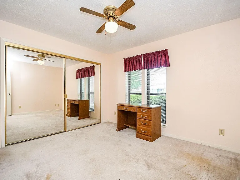 4902 Rainwater Dr — Photo 18