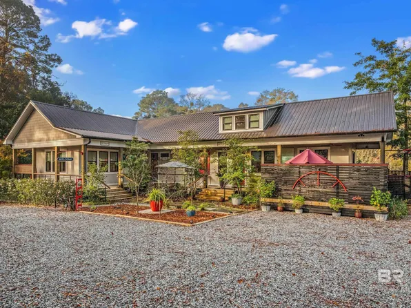 614 Nichols Ave, Fairhope, AL 36532