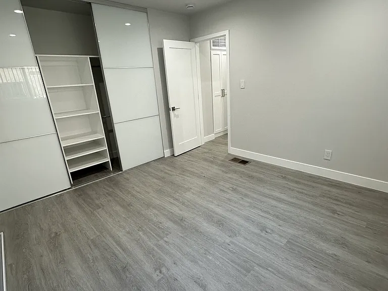 1145 S Holt Ave #7 — Photo 20