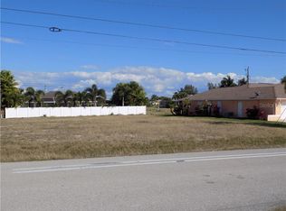 5203 Agualinda Blvd, Cape Coral, FL 33914