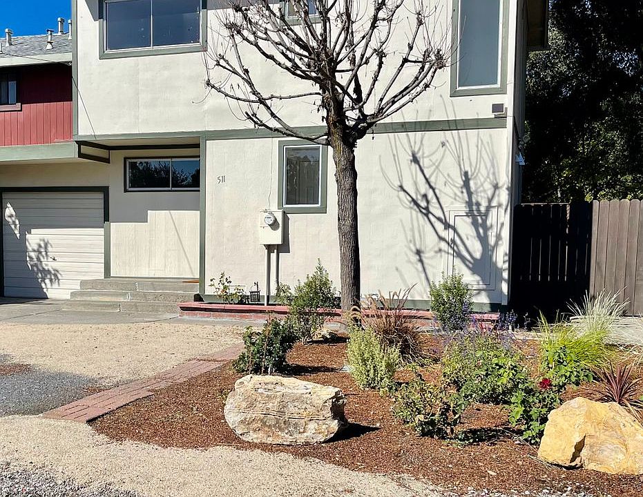 1st image of 511 Oak St