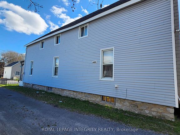 3rd image of 439 3rd St E