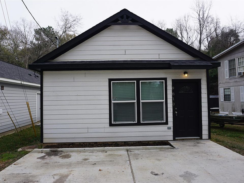1st image of 9810 Arbor Oak