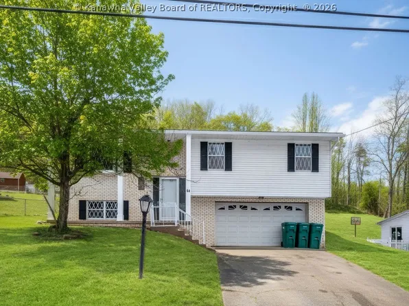 54 Oakmont Dr, Poca, WV 25159