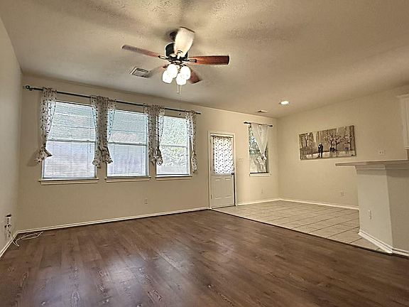 3rd image of 6135 Morningshire Ln