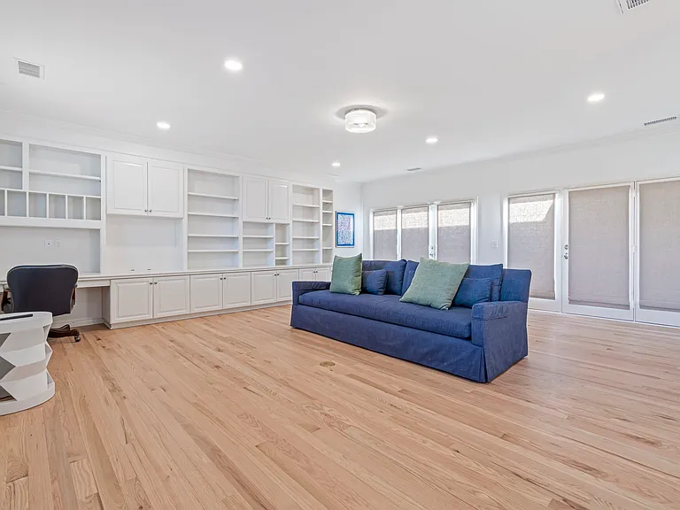 1209 Tyne Blvd — Photo 24