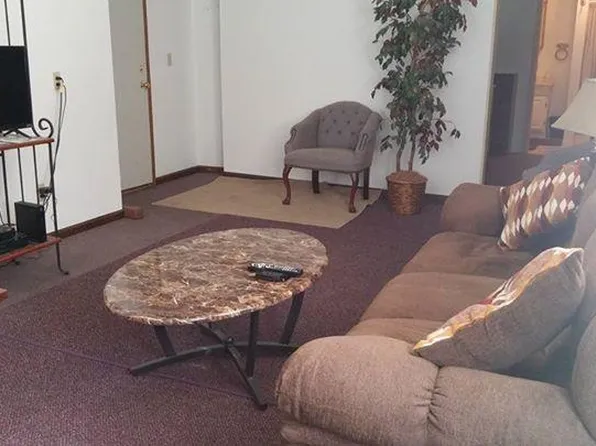 200 N State Route 2, New Martinsville, WV 26155