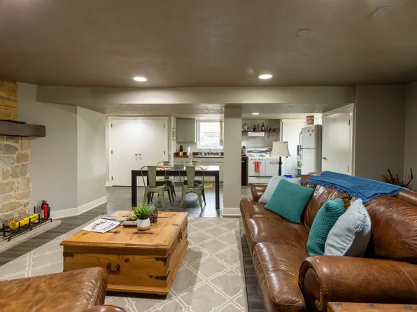 3720 Brehob Rd, Indianapolis, IN 46217