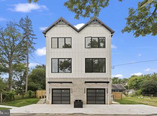 625 Crestview Rd, Philadelphia, PA 19128