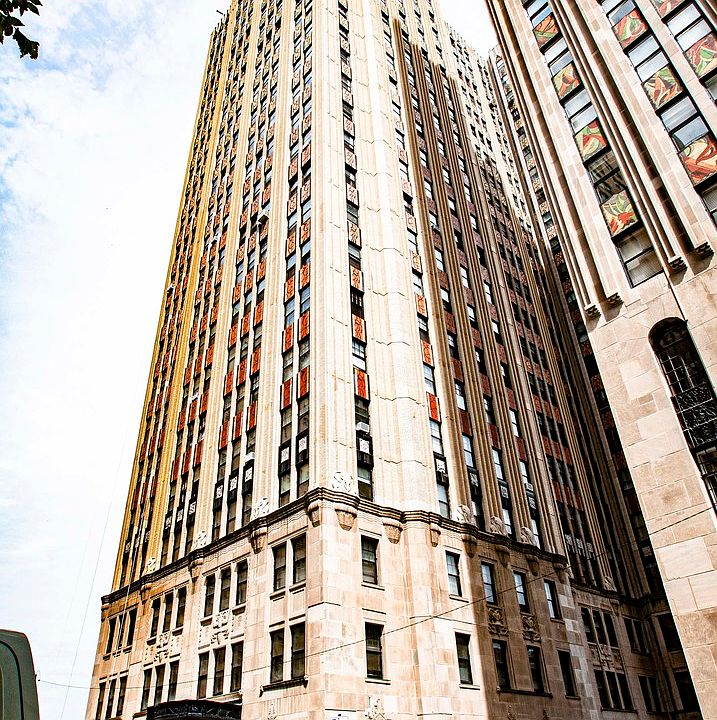 1st image of 1640 E 50th St APT 12B