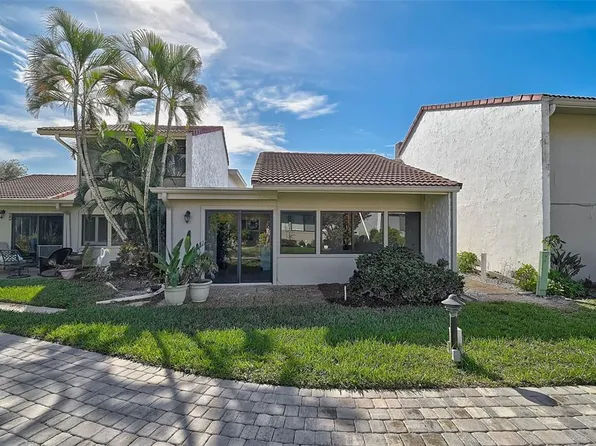 500 Park Blvd S APT 93, Venice, FL 34285