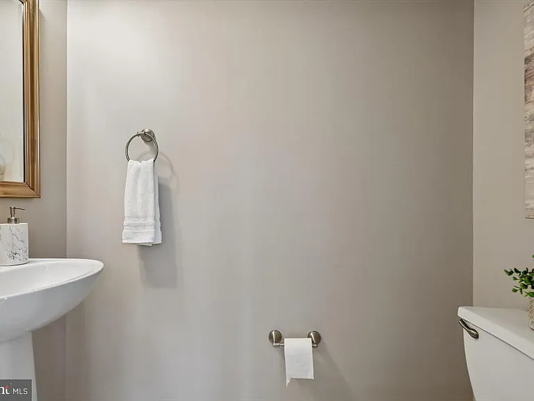 6316 Cider Barrel Cir — Photo 23