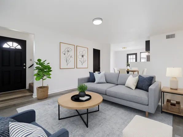 40 Midland Heights Cir E, Midland, PA 15059