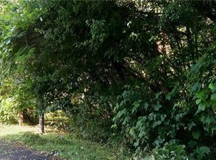 S Wall St, Elkin, NC 28621