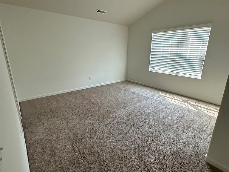1719 Overcreek Cir — Photo 14