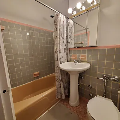 Rented by Luxury Habitat | media 6