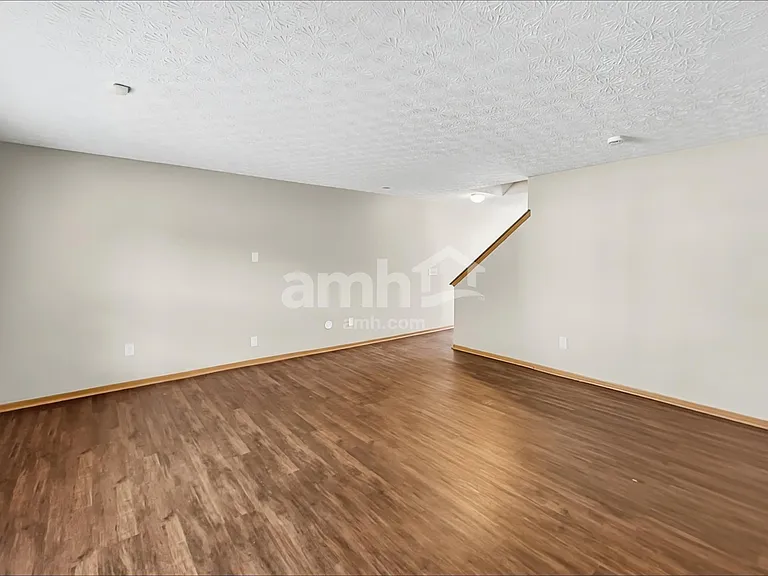6306 Pompano St — Photo 6