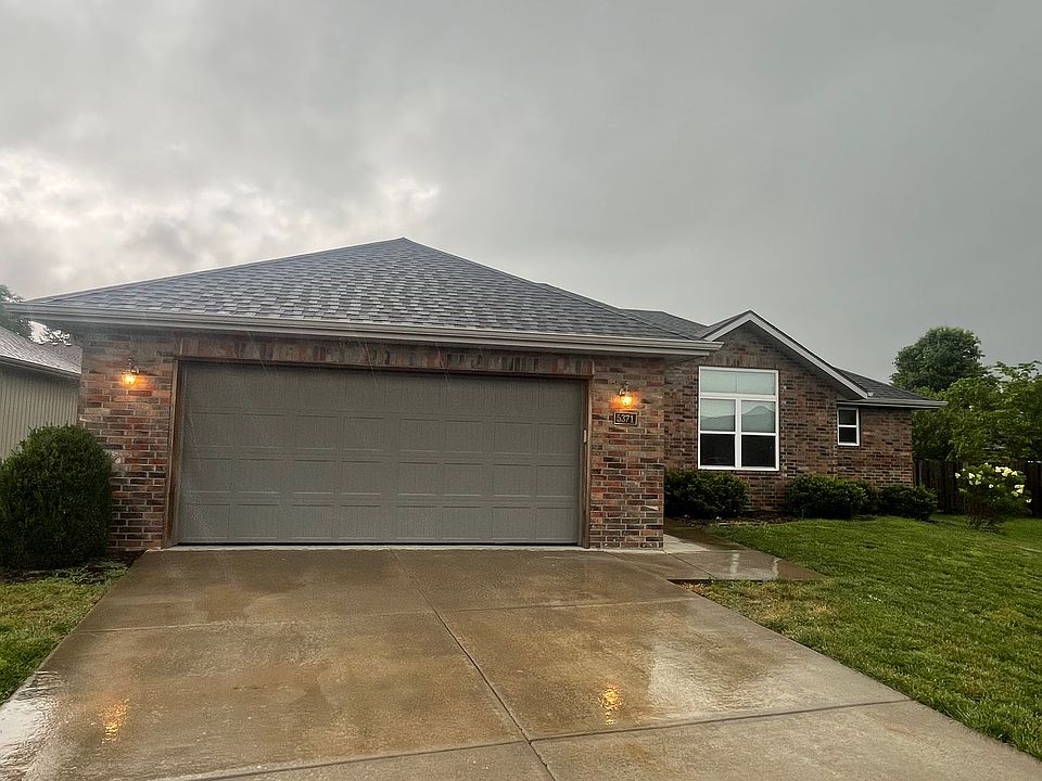 1st image of 5371 Basswood Ct