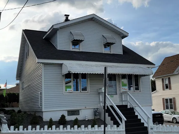700 Seybert St, Hazleton, PA 18201