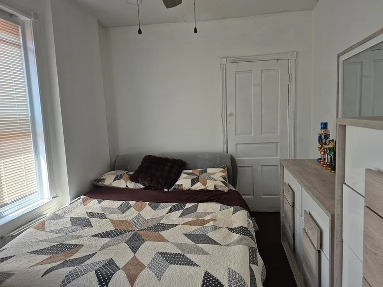 5016 Newhall St #3 — Photo 5