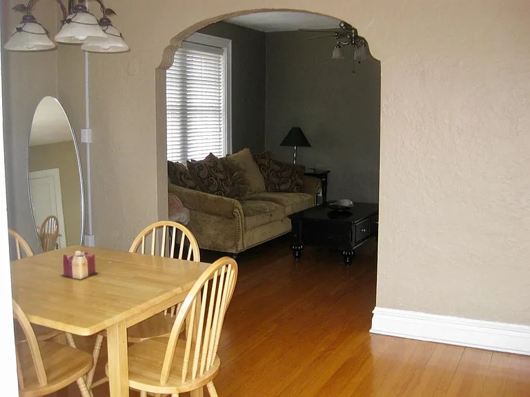 1034 Commodore Dr #2 — Photo 7