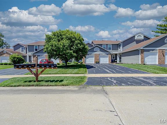 5th image of 12069 Autumn Lakes Dr