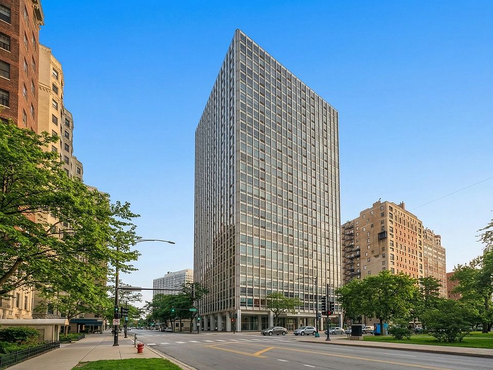 1st image of 2400 N Lakeview Ave APT 2705