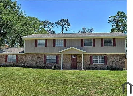 106 Shore Dr — Photo 16