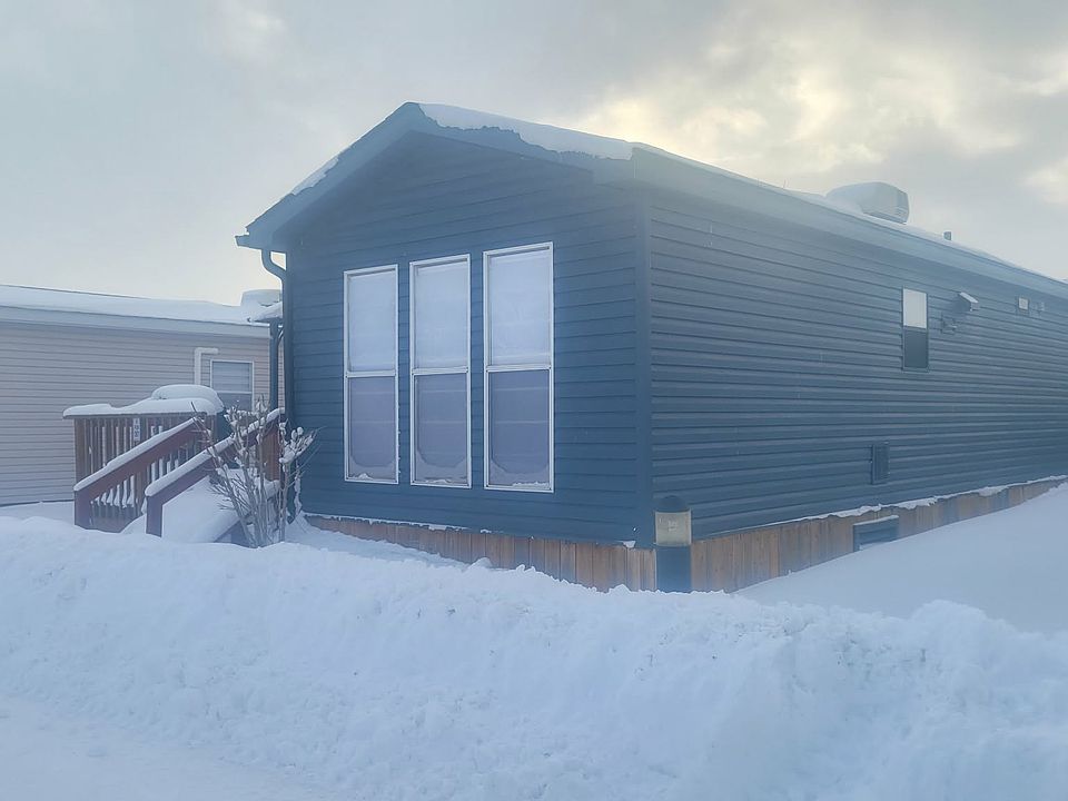 2nd image of 490 Empire Rd #For061