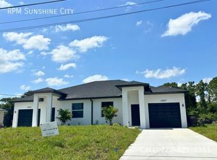 5225 24th St SW, Lehigh Acres, FL 33973
