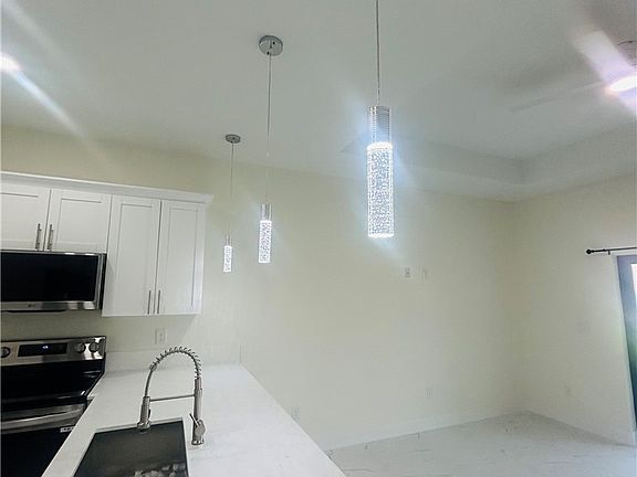 5th image of 151 Meadow Rd