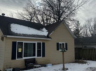 404 W Jefferson St, Athens, IL 62613