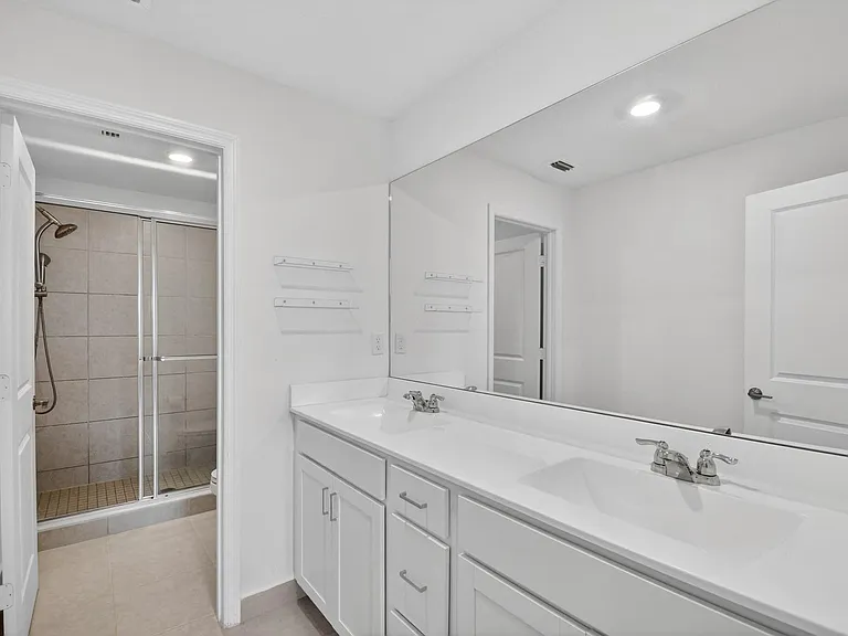 6933 N Harbours Edge Ave #0 — Photo 7