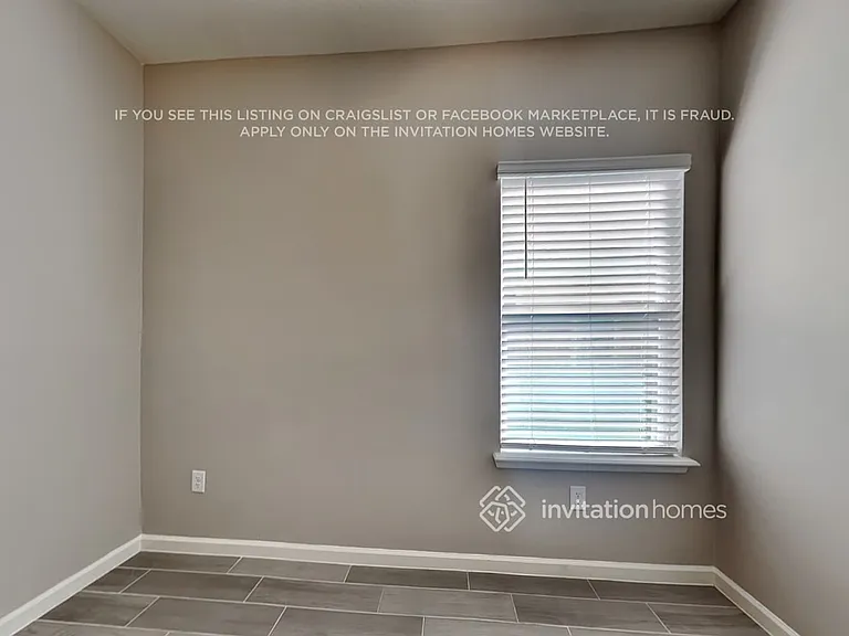 9822 Lemon Grass Ln — Photo 15