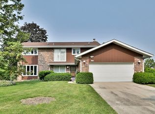 1648 S Prospect St, Wheaton, IL