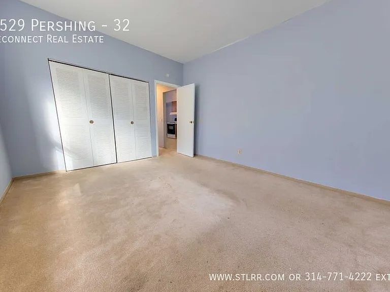 5529 Pershing Ave #32 — Photo 5