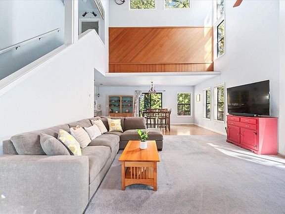 4th image of 1708 Bear Clover Ct