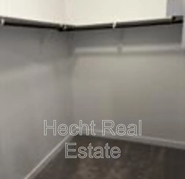 605 W South St #111 — Photo 8