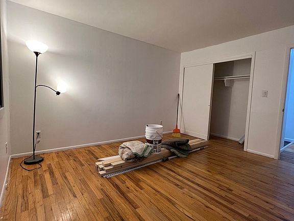 4th image of 392 Durant Ave #1-A
