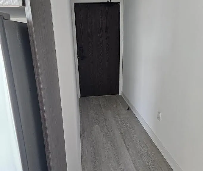 2782 Barton St E #820 — Photo 2