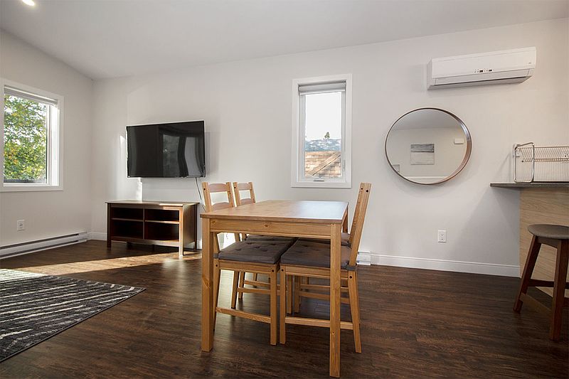 Winnipeg Apartment for rent - 4 Bedrooms — photo 10