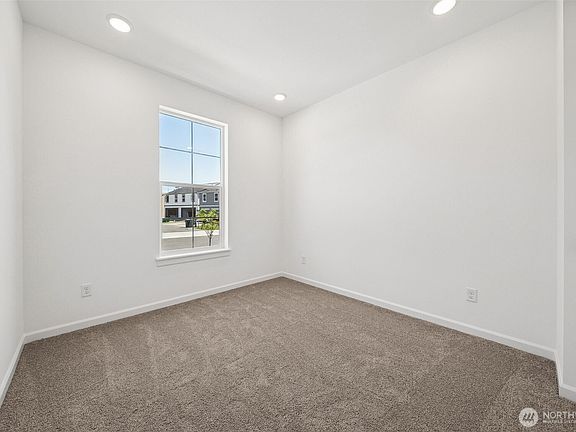 4th image of 20324 150th Street E #591