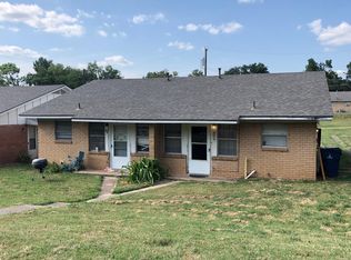 827 W Monterey St, Denison, TX 75020