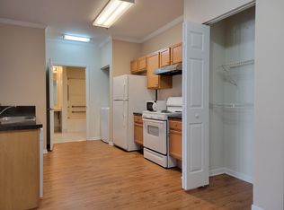 50 Hunt Club Dr APT 302, Akron, OH 44321
